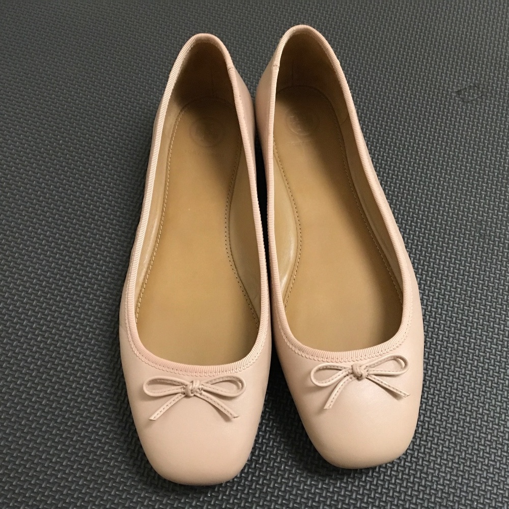 Tory Burch Beige Leather Bow Detail Ballet Flats Size 9